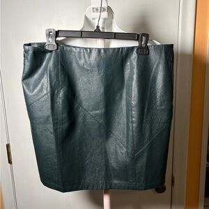 Chic Teal Leather Pencil Skirt